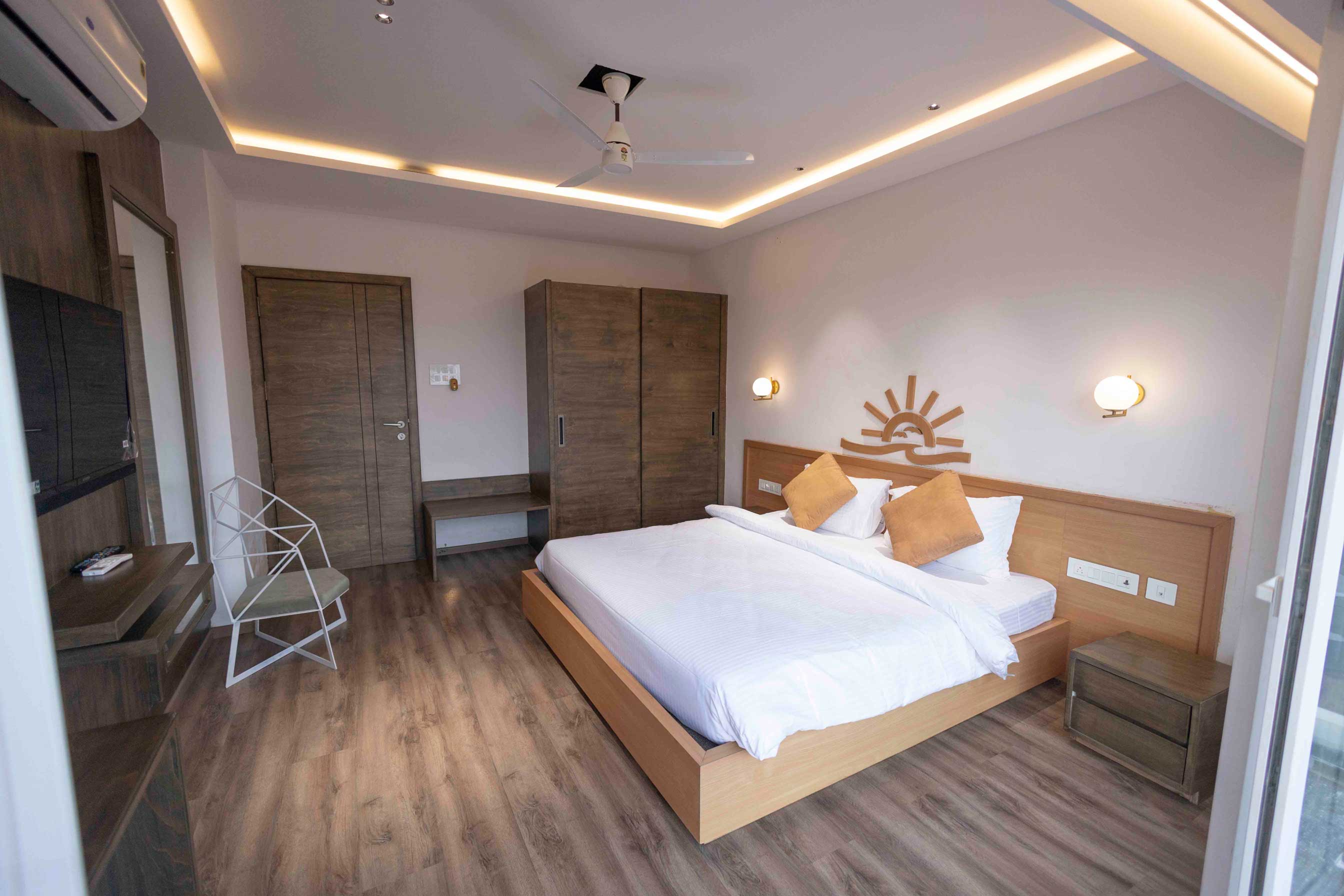 hotel-in-puri-near-beach-suite-room5